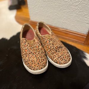 Women’s twisted x leopard shoes